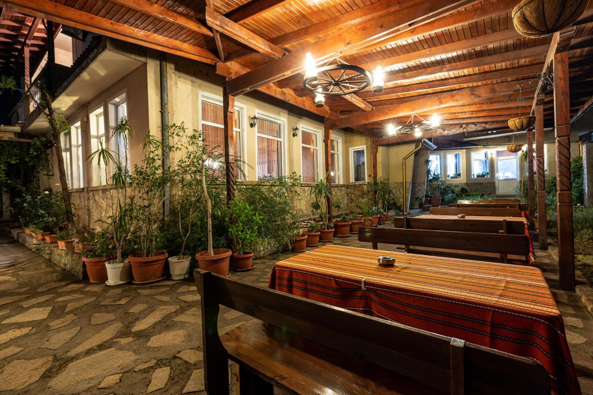 Hotel Kibor Gulubovo  Exterior photo